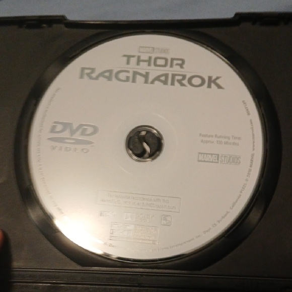 Thor Ragnarok DVD - Picture 2 of 2